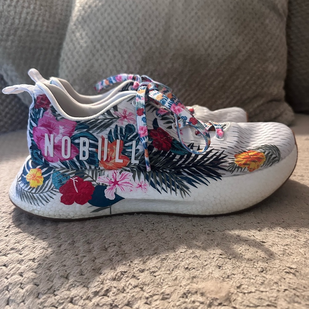NOBULL woman’s  Floral Sneakers - White and Multicolor